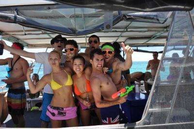 Perth party boat hire