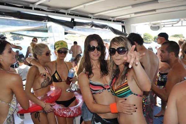 Swan river boat party
